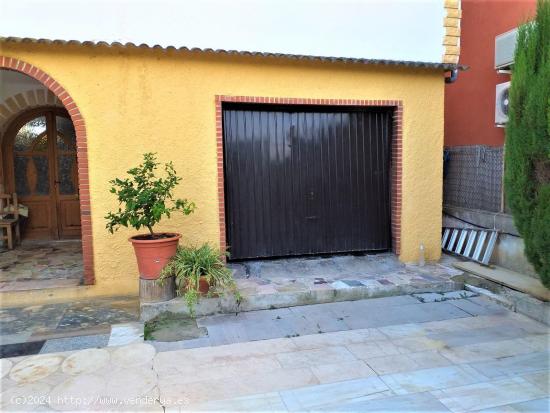 CHALET A LA VENTA EN MANISES(URB.LA PRESA). - VALENCIA