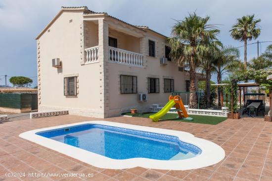 Chalet con piscina en el Brosquil de Cullera !!! - VALENCIA