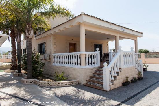 Chalet con piscina en el Brosquil de Cullera !!! - VALENCIA