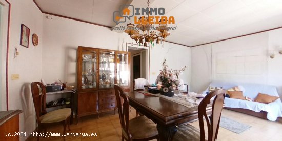 Unifamiliar adosada en venta  en Almacelles - Lleida