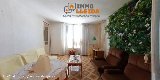 Unifamiliar adosada en venta  en Almacelles - Lleida