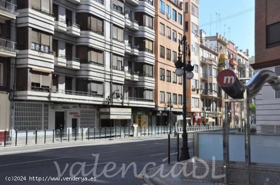 Local comercial en Alquiler en Patraix - Valencia