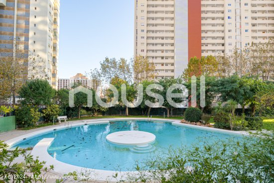  Piso en venta de 91 m² Avenida de Andalucía, 03502 Benidorm (Alacant) 