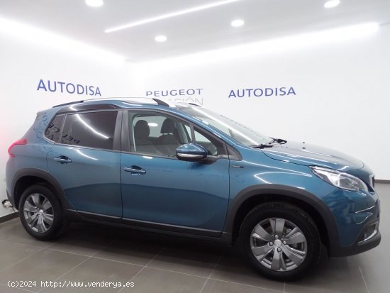 Peugeot 2008 Signature 1.2 PureTech 60KW (82CV) - Manises