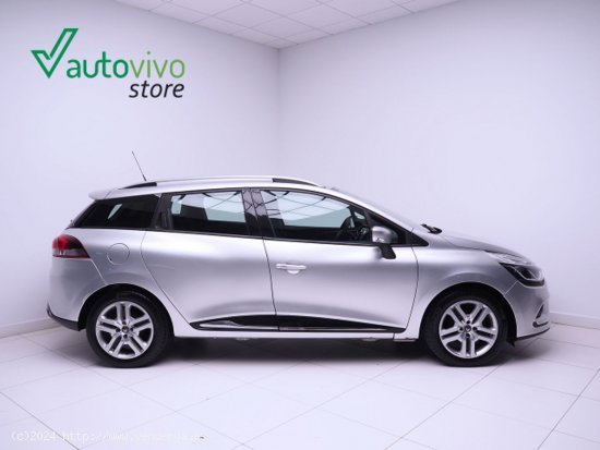 Renault Clio SPORT TOURER LIMITED 0.9 TCE 90 CV 5P - Sant Boi de Llobregat