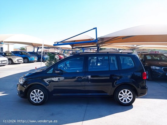 Volkswagen Touran  1.6 TDI  105CV 7PL - Manilva