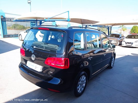 Volkswagen Touran  1.6 TDI  105CV 7PL - Manilva