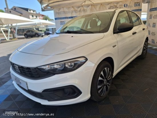 Fiat Tipo TIPO 1.3 MTJ CITY LIFE 5P de 2022 con 54.448 Km por 15.600 EUR. en Pontevedra