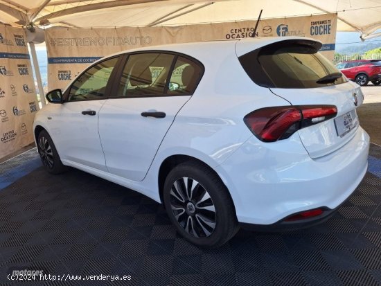 Fiat Tipo TIPO 1.3 MTJ CITY LIFE 5P de 2022 con 54.448 Km por 15.600 EUR. en Pontevedra