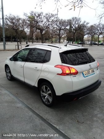 Peugeot 2008 Allure BlueHDI 100 de 2016 con 92.100 Km por 10.490 EUR. en Barcelona