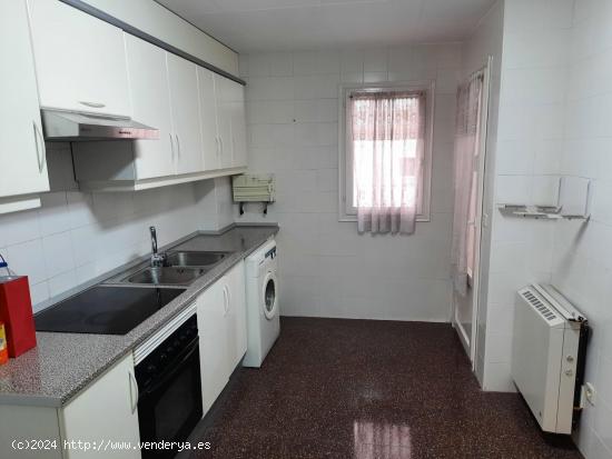 VIVIENDA CON GARAJE INCLUIDO - ALBACETE