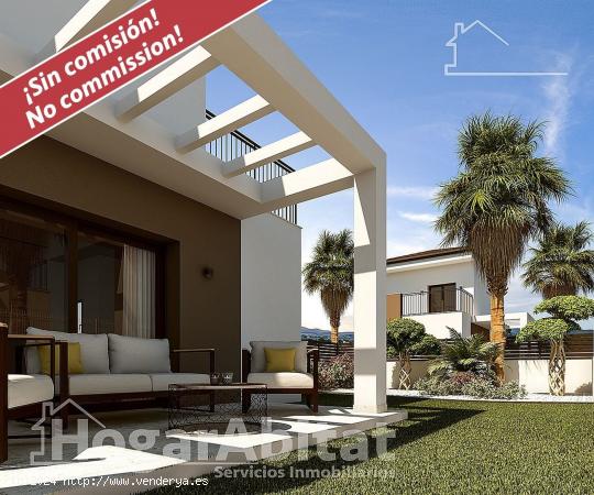 CHALET DE OBRA NUEVA CON PISCINA, TERRAZA Y GARAJE EN ESPECTACULAR RESIDENCIAL - ALICANTE