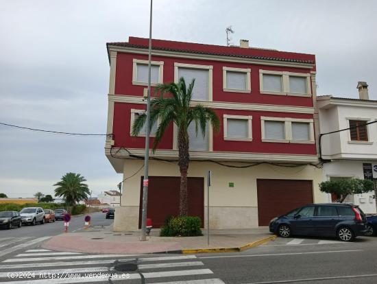 EDIFICIO COMPLETO EN LOS MONTESINOS - ALICANTE