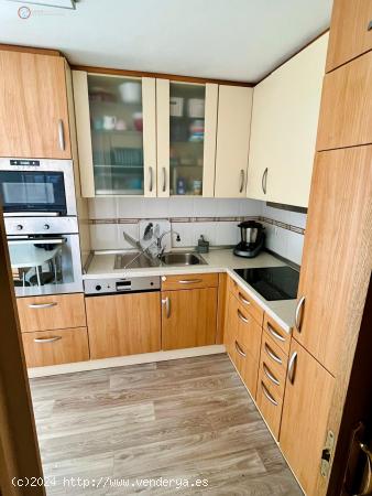 API LUNA INMOBILIARIA VENDE PISO+GARAJE+TRASTERO - ALBACETE