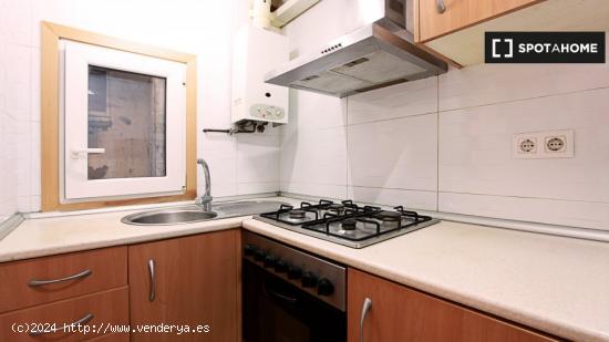 Precioso apartamento de 2 dormitorios en alquiler en Poble-sec - BARCELONA