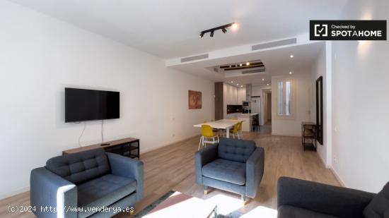 Apartamento entero de 3 habitaciones en Barcelona. - BARCELONA