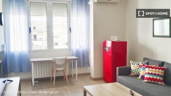 Apartamento de 1 dormitorio en alquiler en Russafa, Valencia - VALENCIA