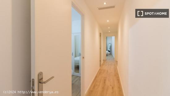 Apartamento entero de 3 habitaciones en Barcelona. - BARCELONA