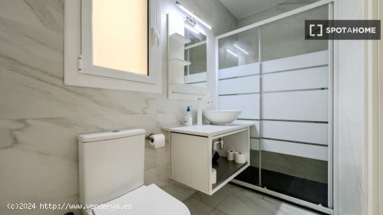 Apartamento de 2 dormitorios en alquiler en Ciutat Vella - BARCELONA