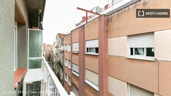 Acogedor apartamento amueblado en Carrer de Mozart - BARCELONA