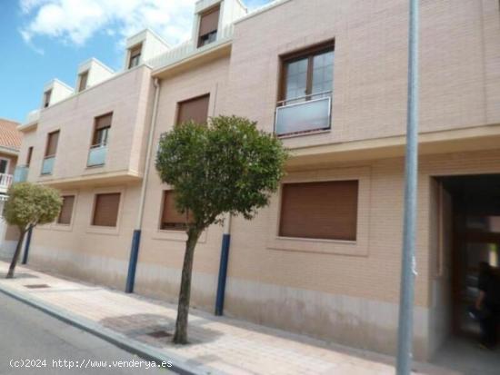  VENTA DE GARAJE EN CALLE EBRO EN ARROYO DE LA ENCOMIENDA - VALLADOLID 