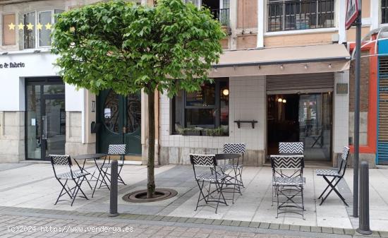 UNA JOYA INMOBILIARIA DISPONIBLE para Emprendedores e Inversores en el centro histórico de Santande