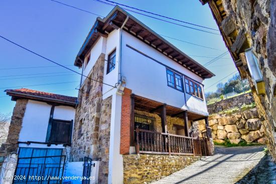 CASA ADOSADA EN OJEDO (POTES) - CANTABRIA