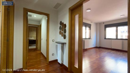 INMOBILIARIA ARBETETA ALQUILA PISO DE DOS DORMITORIOS EN VALDELUZ, GUADALAJARA - GUADALAJARA