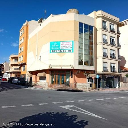 LOCAL COMERCIAL EDIFICIO DE PLANTA BAJA Y 2 ALTURAS EN EL CENTRO DE EL CAMPELLO - ALICANTE