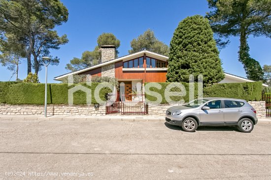  Chalet en venta de 376 m² Calle del Castell, 08787 Pobla de Claramunt (La) (Barcelona) 