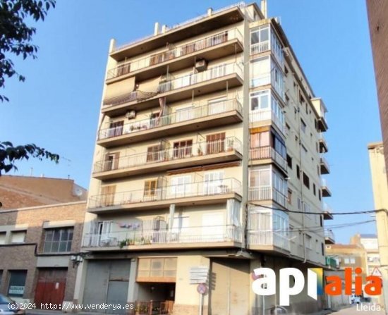  OPORTUNIDAD En MOLLERUSSA!! PISO CÉNTRICO DE 4 HABITACIONES. 