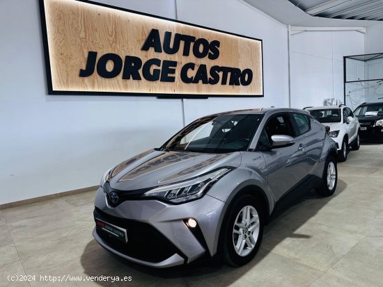 Toyota C-HR 1.8 125H ACTIVE E-CVT berlina 90kW 122CV Automático 122cv - Utrera