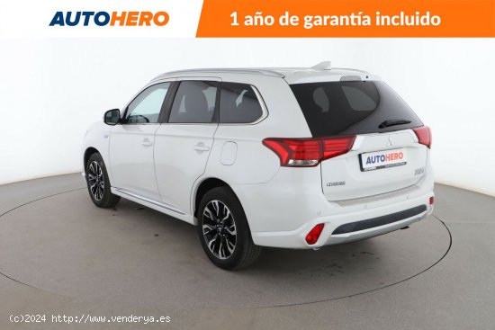 Mitsubishi Outlander 2.0 PHEV Kaiteki - 