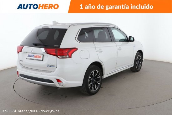 Mitsubishi Outlander 2.0 PHEV Kaiteki - 