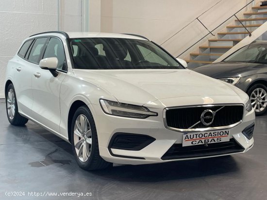 Volvo V60 2.0 D3 Momentum Auto - Gelves