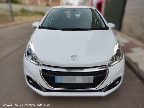 PEUGEOT 208 en venta en Badajoz (Badajoz) - Badajoz