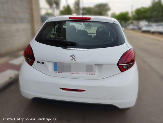 PEUGEOT 208 en venta en Badajoz (Badajoz) - Badajoz