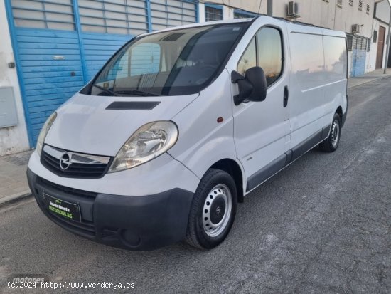 Opel Vivaro 2.0 cdti l2 h1 de 2010 con 158.000 Km por 6.800 EUR. en Sevilla