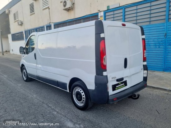 Opel Vivaro 2.0 cdti l2 h1 de 2010 con 158.000 Km por 6.800 EUR. en Sevilla