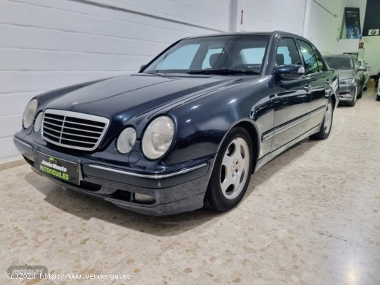 Mercedes Clase E 320 cdi de 2002 con 250.000 Km por 4.500 EUR. en Sevilla