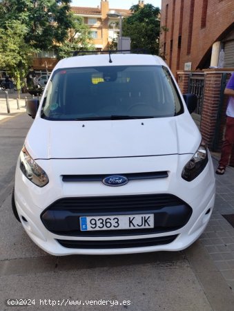  Ford Transit Connect van corta ft220 1.5 tdci 120cv de 2022 con 140.000 Km por 13.000 EUR. en Barcel 