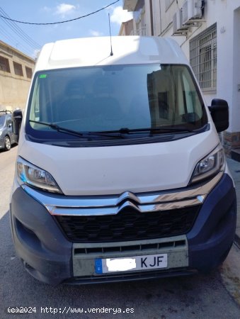 Citroen Jumper znnieHDI 6v furgon 33l2h2 de 2019 con 150.000 Km por 17.500 EUR. en Barcelona