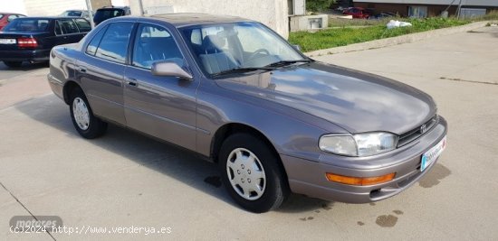 Toyota Camry 2.2 GL de 1992 con 110.514 Km por 4.900 EUR. en Madrid