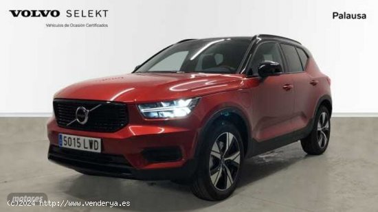 Volvo XC40 1.5 T5 RECHARGE R-DESIGN DCT 262 5P de 2022 con 20.550 Km por 37.995 EUR. en Valladolid