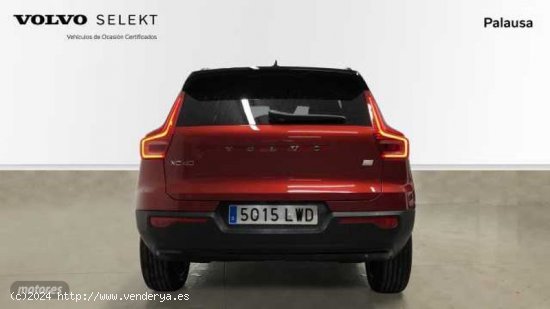 Volvo XC40 1.5 T5 RECHARGE R-DESIGN DCT 262 5P de 2022 con 20.550 Km por 37.995 EUR. en Valladolid