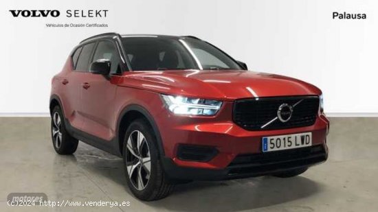 Volvo XC40 1.5 T5 RECHARGE R-DESIGN DCT 262 5P de 2022 con 20.550 Km por 37.995 EUR. en Valladolid