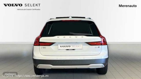 Volvo V 90 2.0 B4 AWD D ULTIMATE AUTO 197 5P de 2022 con 26.142 Km por 52.500 EUR. en A Coruna