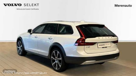 Volvo V 90 2.0 B4 AWD D ULTIMATE AUTO 197 5P de 2022 con 26.142 Km por 52.500 EUR. en A Coruna