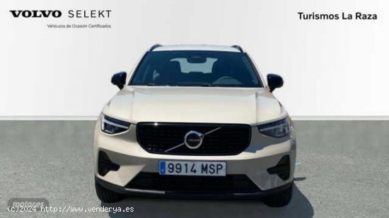 Volvo XC40 todoterreno 2.0 B3 PLUS DARK AUTO 163 5P de 2024 con 10 Km por 42.900 EUR. en Sevilla