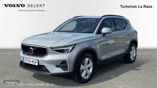 Volvo XC40 TODOTERRENO 1.5 T2 ESSENTIAL AUTO 129CV 5P de 2024 con 10 Km por 32.000 EUR. en Sevilla